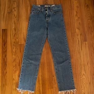 Dark Wash Levi's Jeans